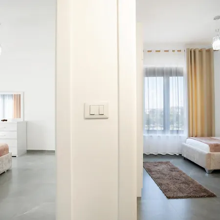Stayblvd Apartment-free Parking