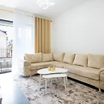 Stayblvd Apartment-free Parking & Near Center Apartment *