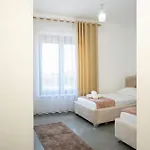 Stayblvd Apartment-free Parking & Near Center Tirana