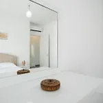 Stayblvd Apartment-free Parking & Near Center Apartment