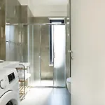 Stayblvd Apartment-free Parking & Near Center * Tirana