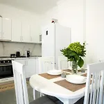 Stayblvd Apartment-free Parking & Near Center