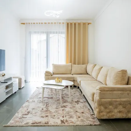 Stayblvd Apartment-free Parking & Balcony Near Center Διαμέρισμα