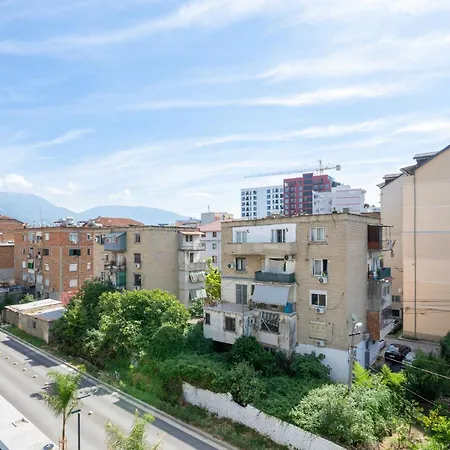 Stayblvd Apartment-free Parking & Balcony Near Center