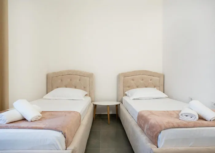 Stayblvd Apartment-free Parking & Balcony Near Center Διαμέρισμα *