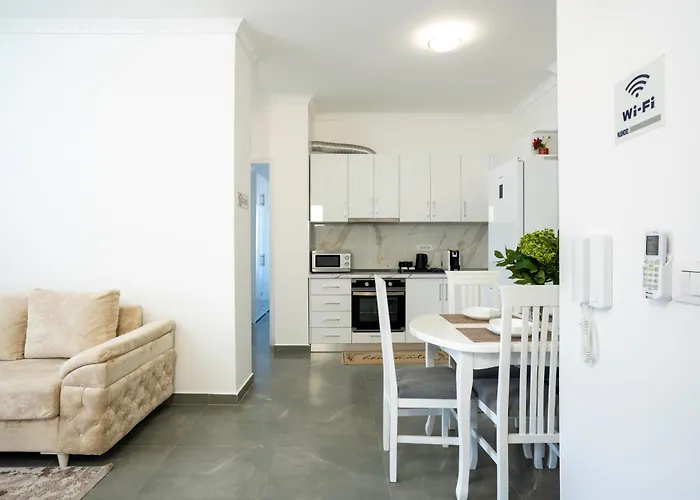Διαμέρισμα Stayblvd Apartment-free Parking & Balcony Near Center
