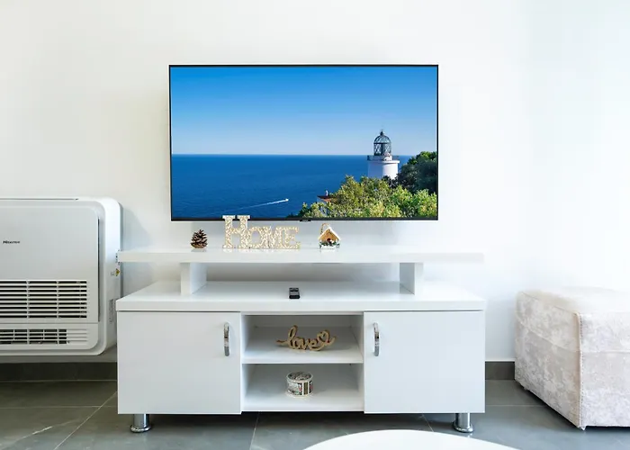 Stayblvd Apartment-free Parking & Balcony Near Center Τίρανα